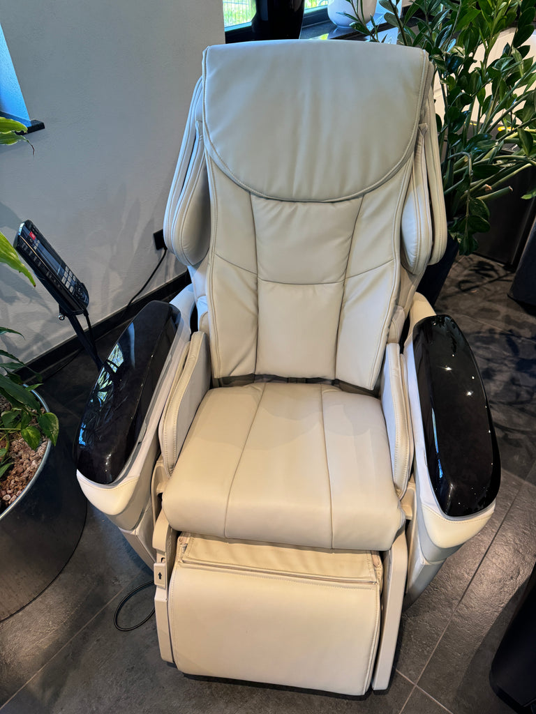 Panasonic EP-MA70CX802 Real Pro Hot Stone Exhibitor в бежевому кольорі