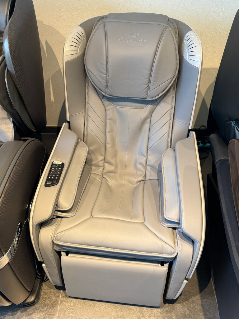 Виставка Casada EcoSonic в сірому/сріблястому кольорі